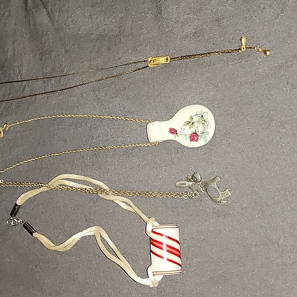 Jewelry Bundle - Picture 2 of 5